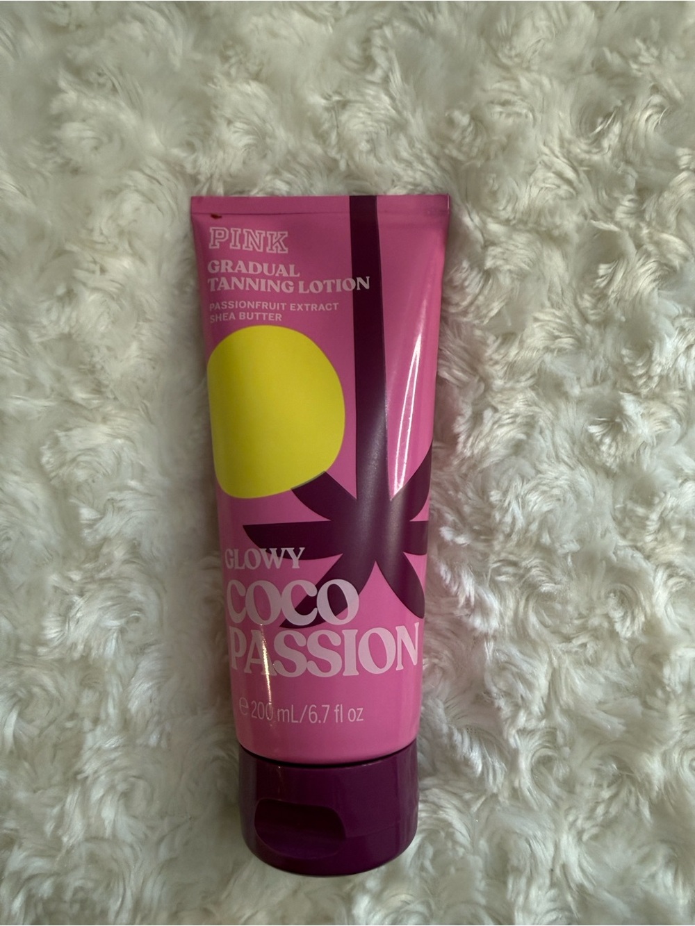 PINK Victoria's Secret Glowy Coco Passion Gradual Tanning Lotion - Pink & Yellow